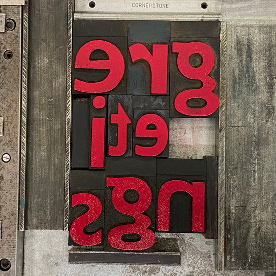 Load image into Gallery viewer, Greetings Red wood type
